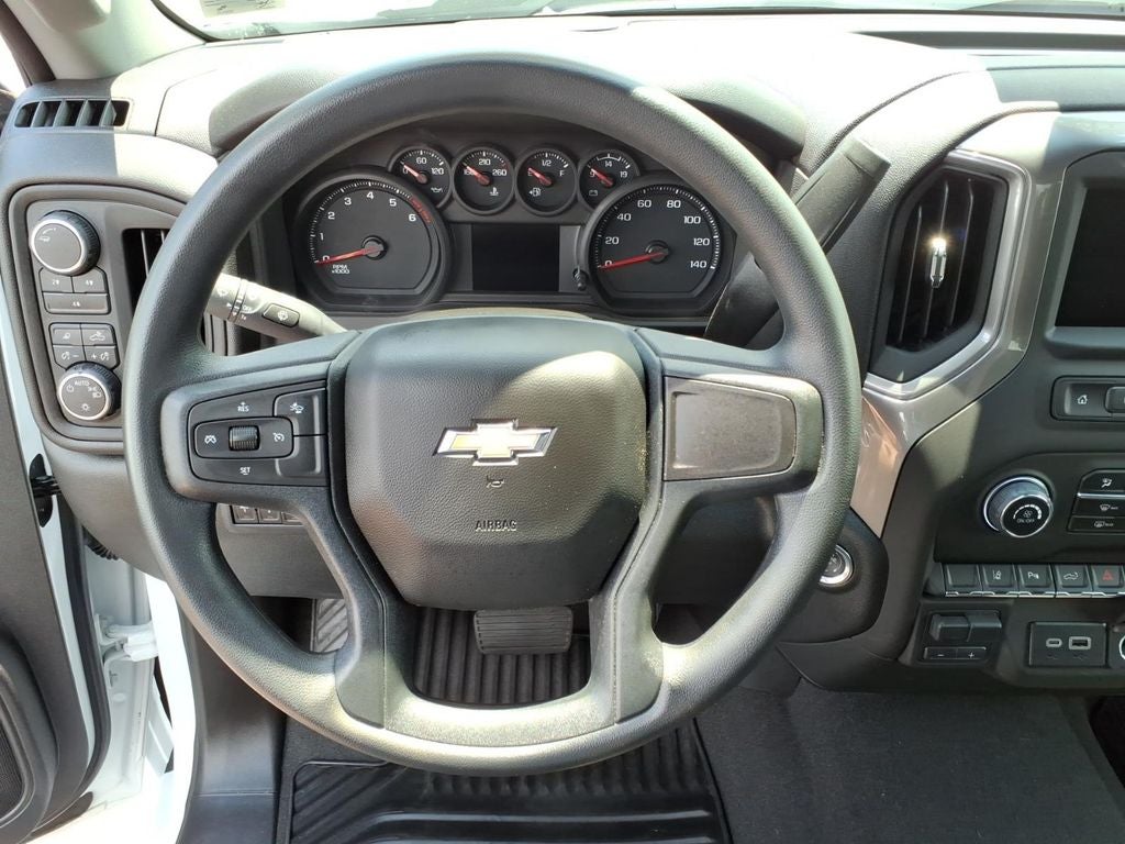 2025 Chevrolet Silverado 2500HD Custom