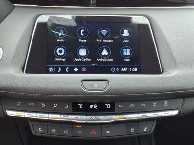 2022 Cadillac XT4 Premium Luxury