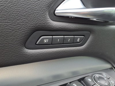 2022 Cadillac XT4 Premium Luxury