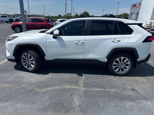 2025 Toyota RAV4 XLE Premium