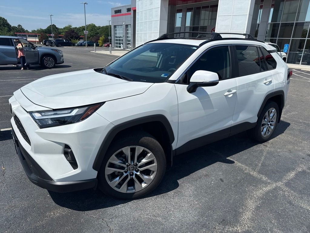 2025 Toyota RAV4 XLE Premium