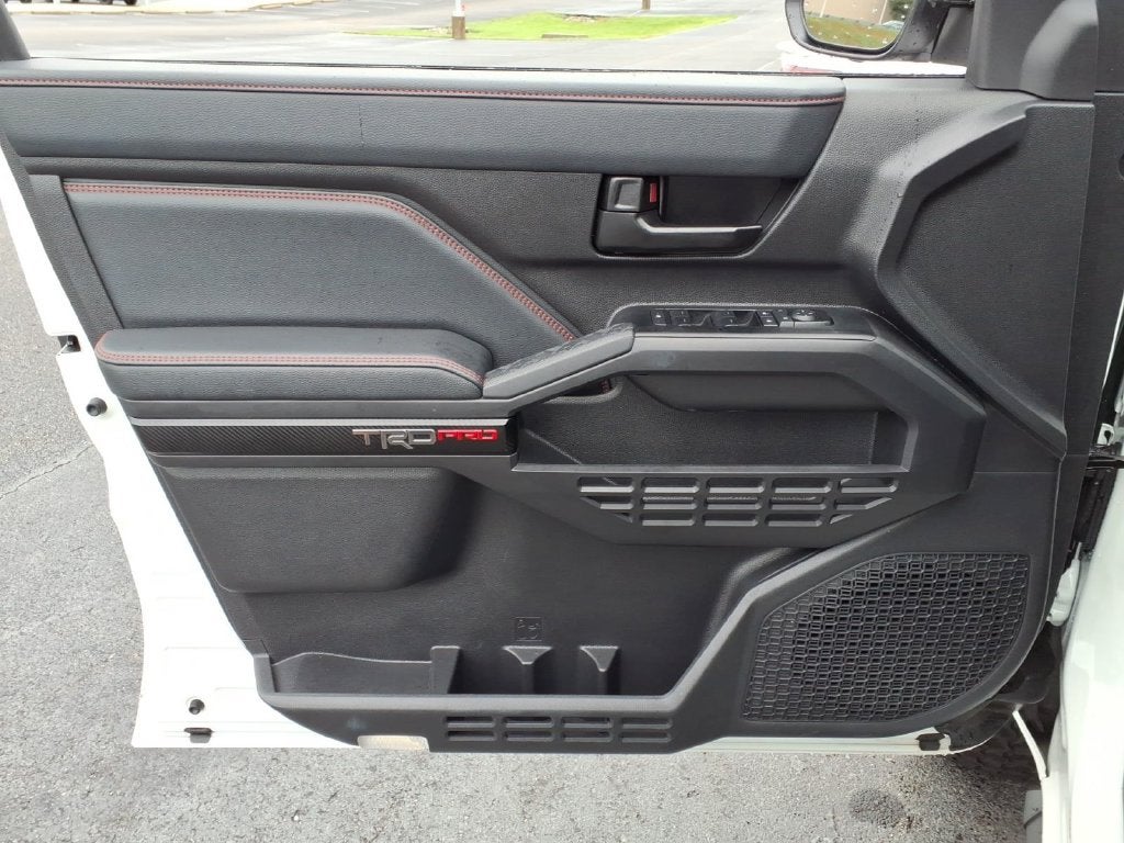 2025 Toyota Tacoma Hybrid TRD Pro
