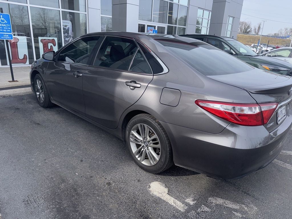 2017 Toyota Camry SE