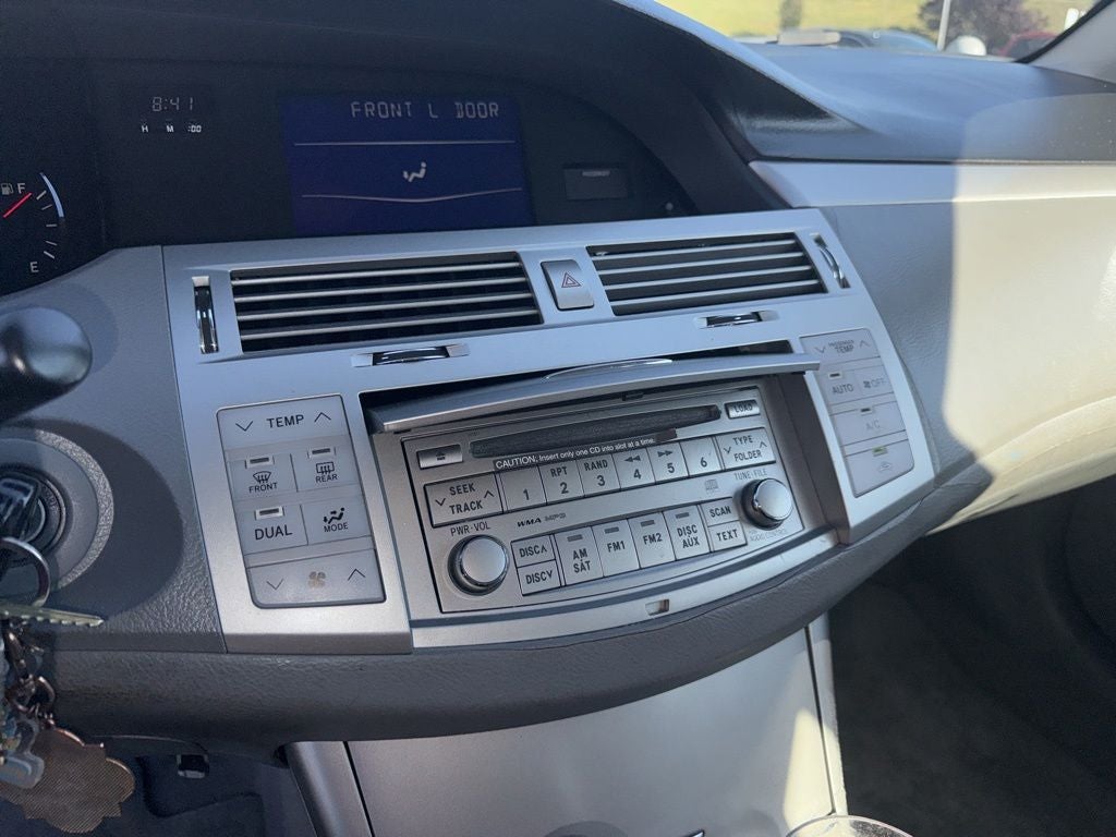 2010 Toyota Avalon XL