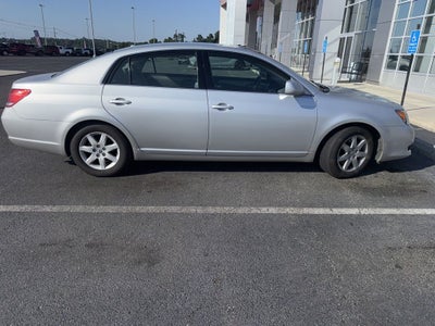 2010 Toyota Avalon XL