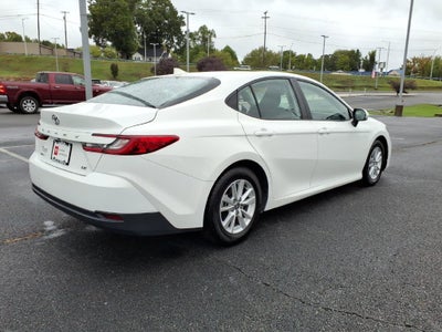 2025 Toyota Camry LE