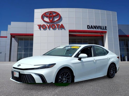 2025 Toyota Camry SE