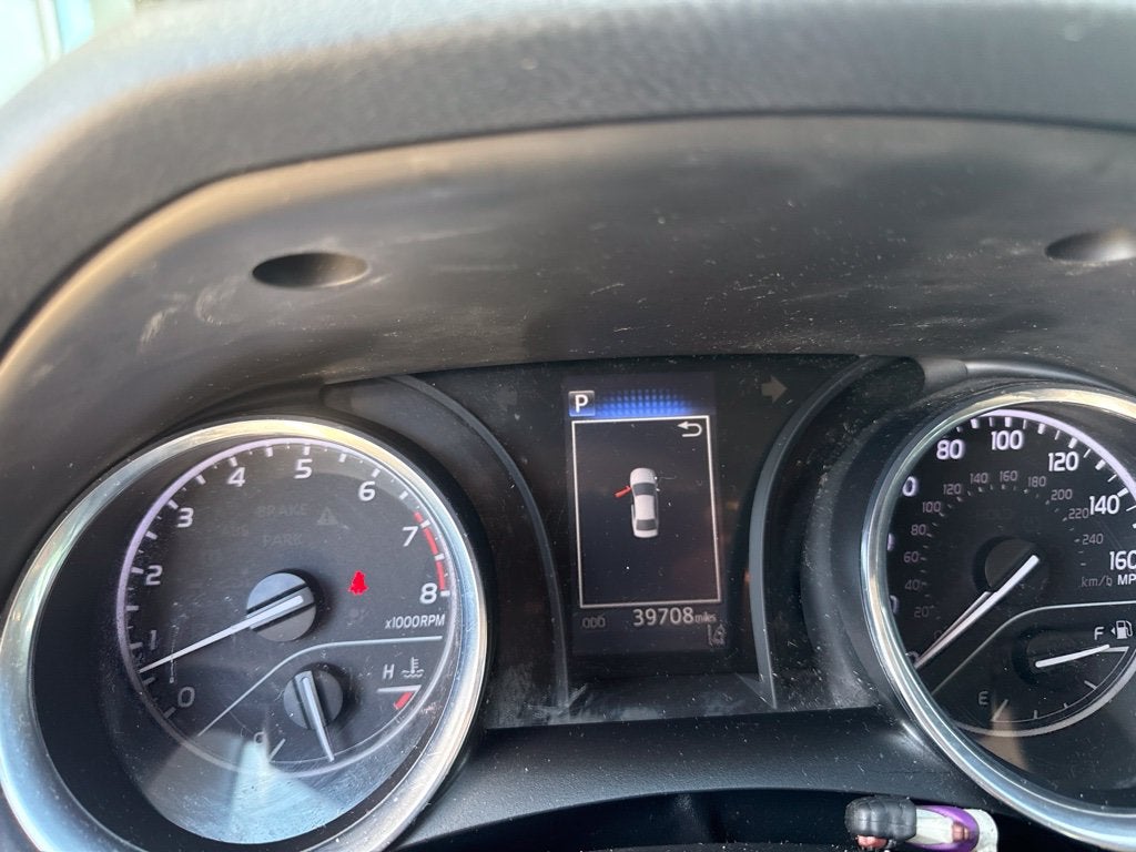 2020 Toyota Camry SE