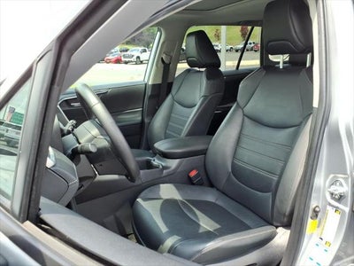 2022 Toyota RAV4 Hybrid XLE Premium
