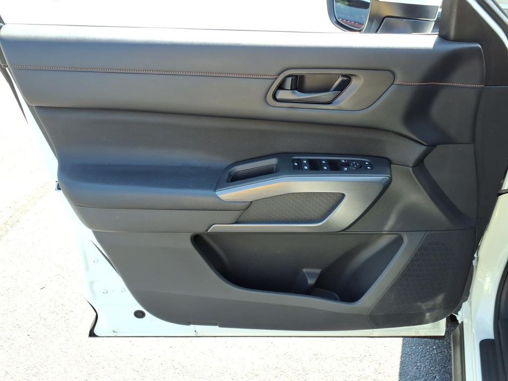 2024 Nissan Pathfinder Rock Creek - Photo 7