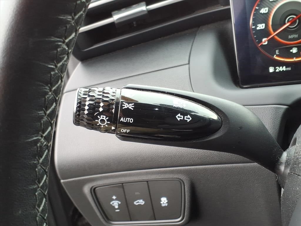 2023 Hyundai Santa Cruz SEL Premium