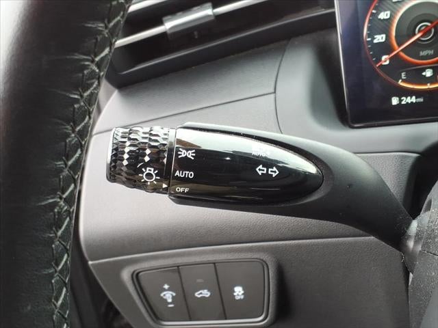 2023 Hyundai Santa Cruz SEL Premium