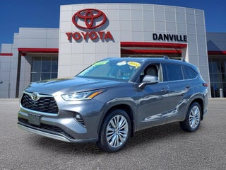 2022 Toyota Highlander Platinum
