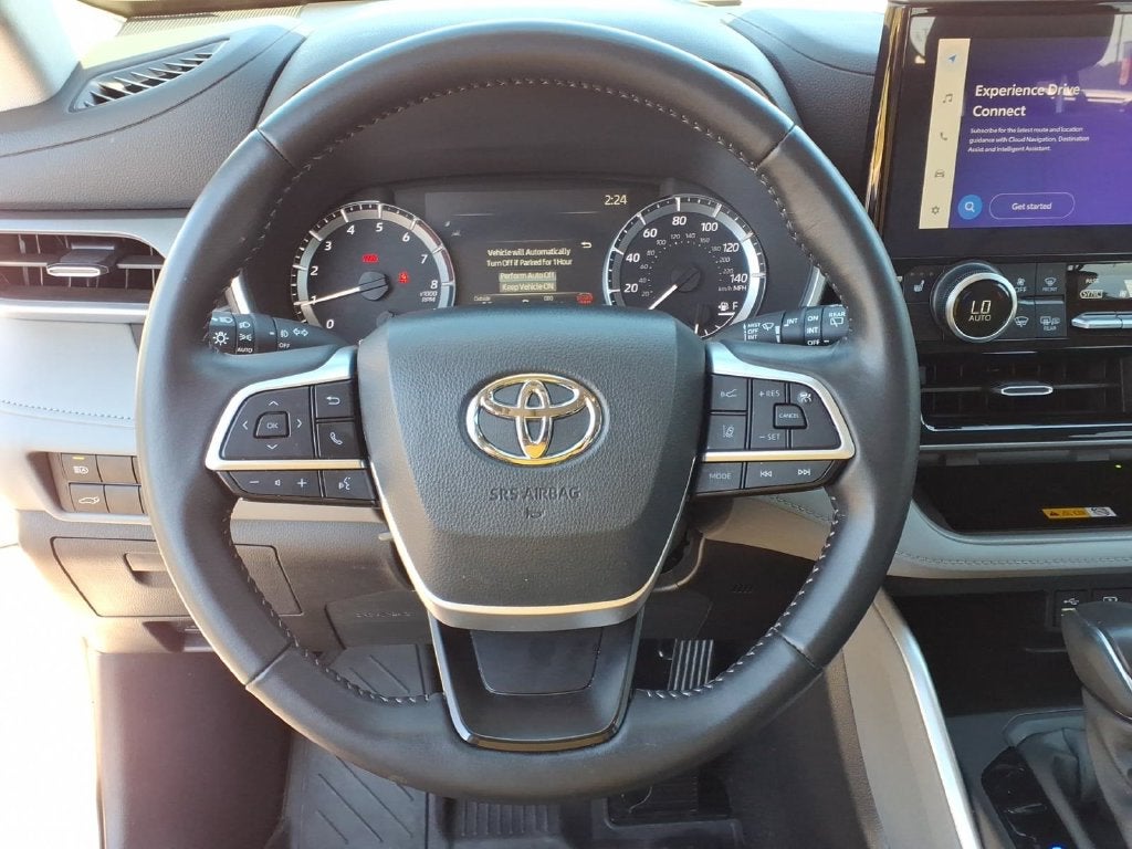 2024 Toyota Highlander XLE