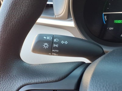 2024 Toyota Sienna LE Mobility Van
