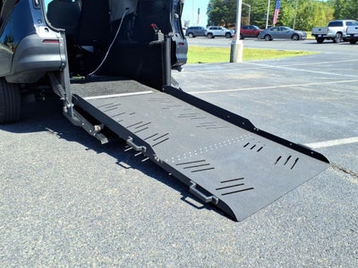 2024 Toyota Sienna LE Mobility Van