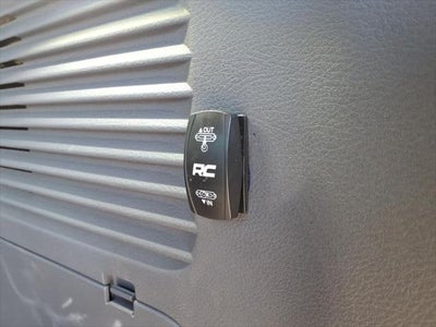 2024 Toyota Sienna LE Mobility Van