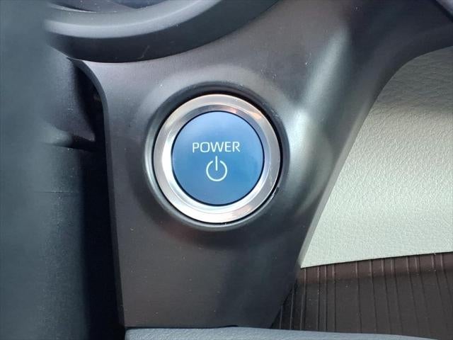 2024 Toyota Sienna LE Mobility Van