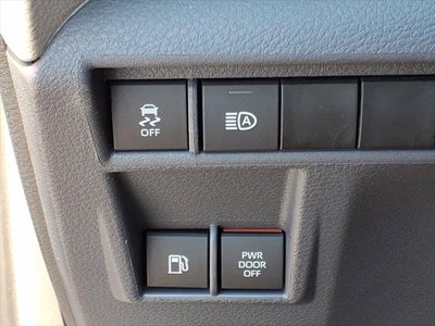2024 Toyota Sienna LE Mobility Van