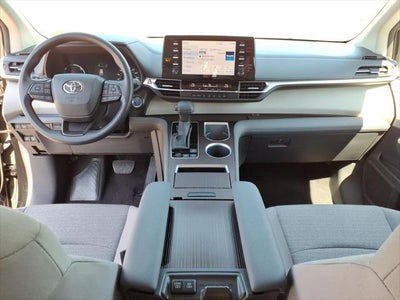 2024 Toyota Sienna LE Mobility Van