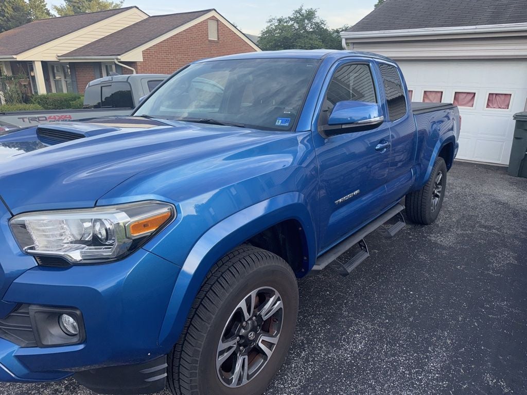 2017 Toyota Tacoma TRD Sport V6