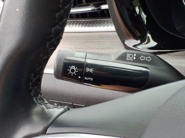 2023 Kia K5 EX