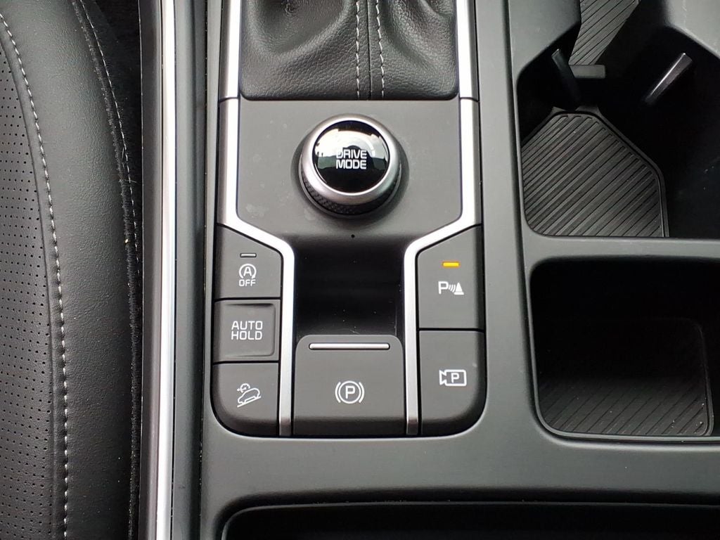 2025 Kia Sorento S - Photo 14