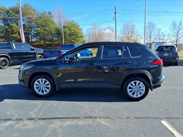 2022 Toyota Corolla Cross LE