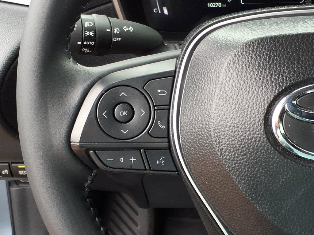 2025 Toyota Corolla Cross XLE