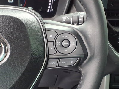 2025 Toyota Corolla Cross XLE