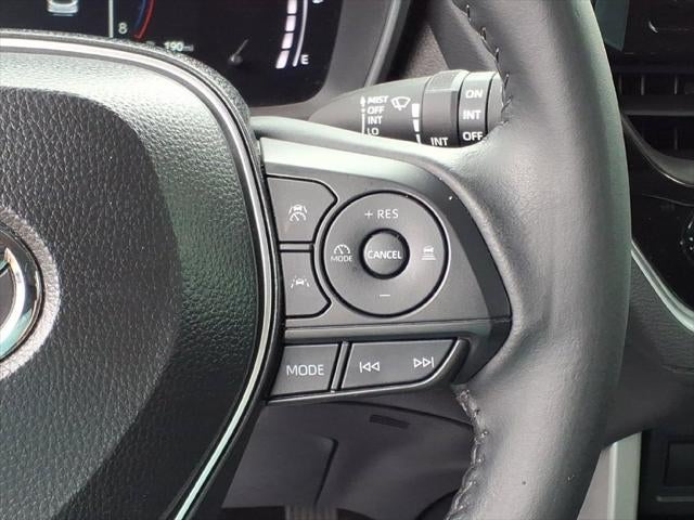 2025 Toyota Corolla Cross XLE