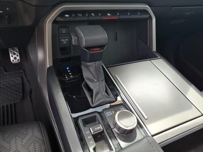 2024 Toyota Sequoia SR5