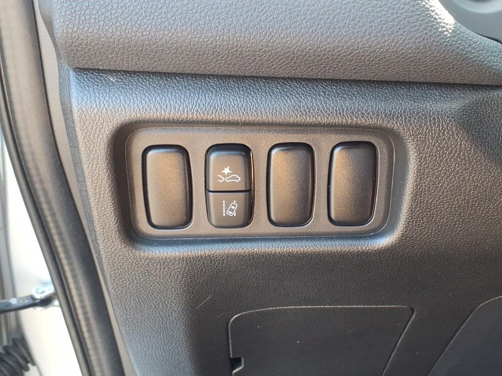 2025 Mitsubishi Outlander Sport 2.0 LE