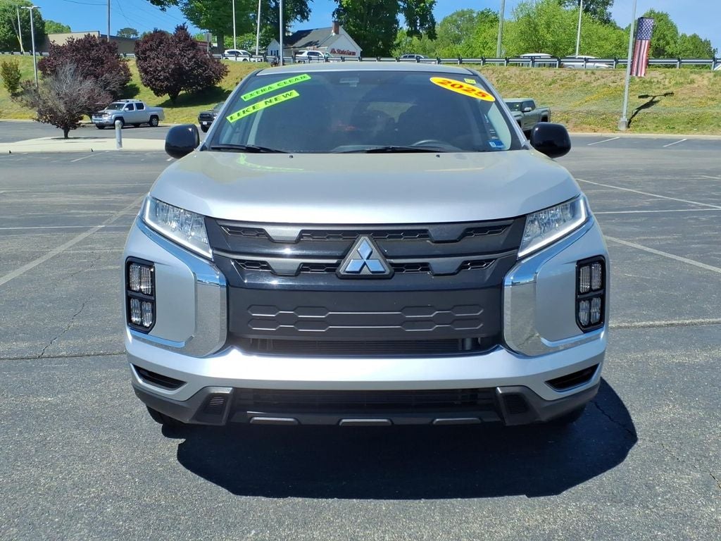 2025 Mitsubishi Outlander Sport 2.0 LE