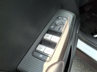 2025 Mitsubishi Outlander ES