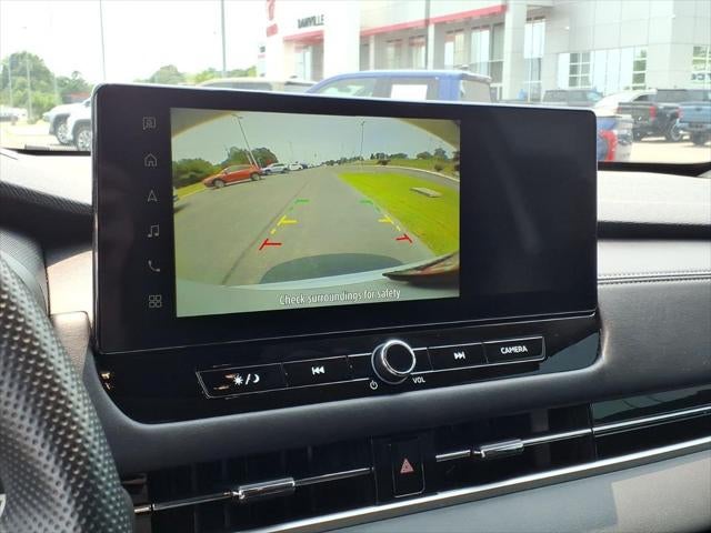 2025 Mitsubishi Outlander ES
