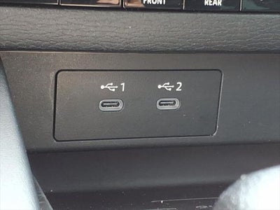 2025 Mitsubishi Outlander ES