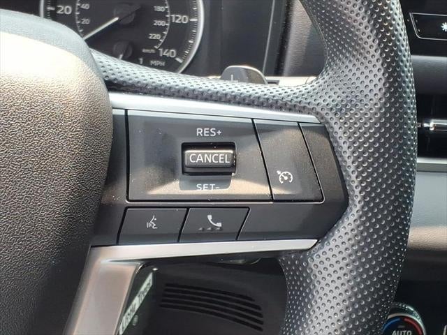 2025 Mitsubishi Outlander ES