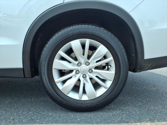 2025 Mitsubishi Outlander ES