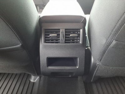 2025 Mitsubishi Outlander ES
