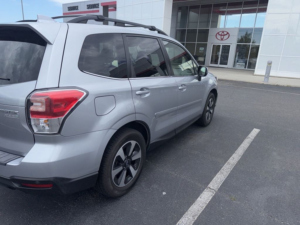 2017 Subaru Forester 2.5i Limited