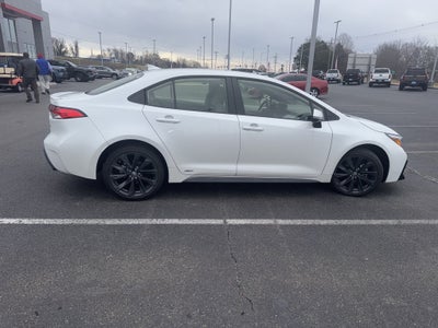 2024 Toyota Corolla Hybrid SE