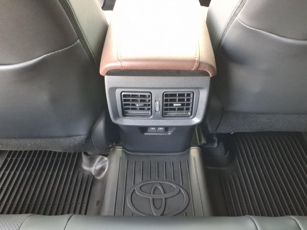 2024 Toyota Venza Limited