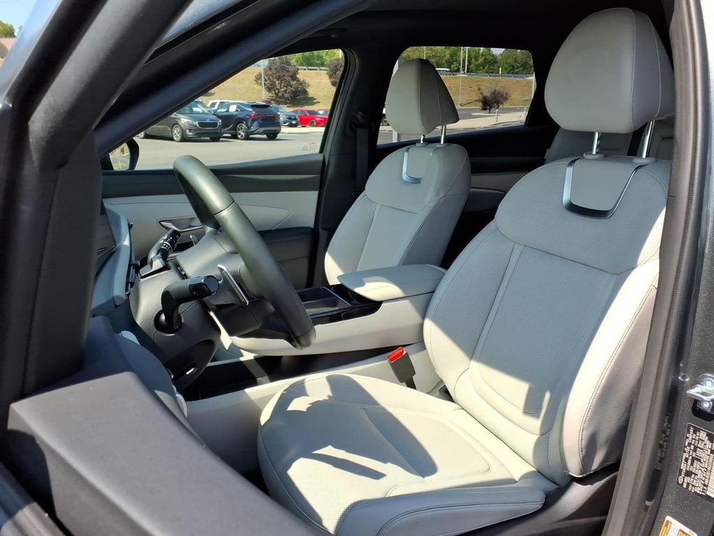 2025 Hyundai Tucson Hybrid Limited