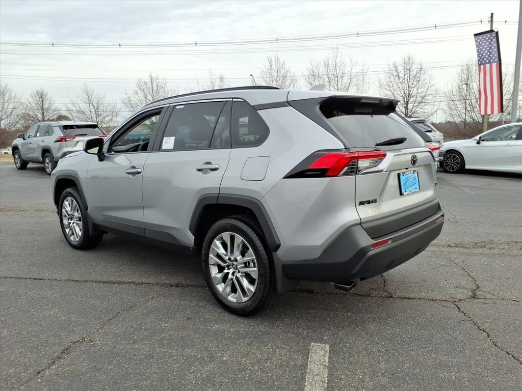 2025 Toyota RAV4 XLE Premium