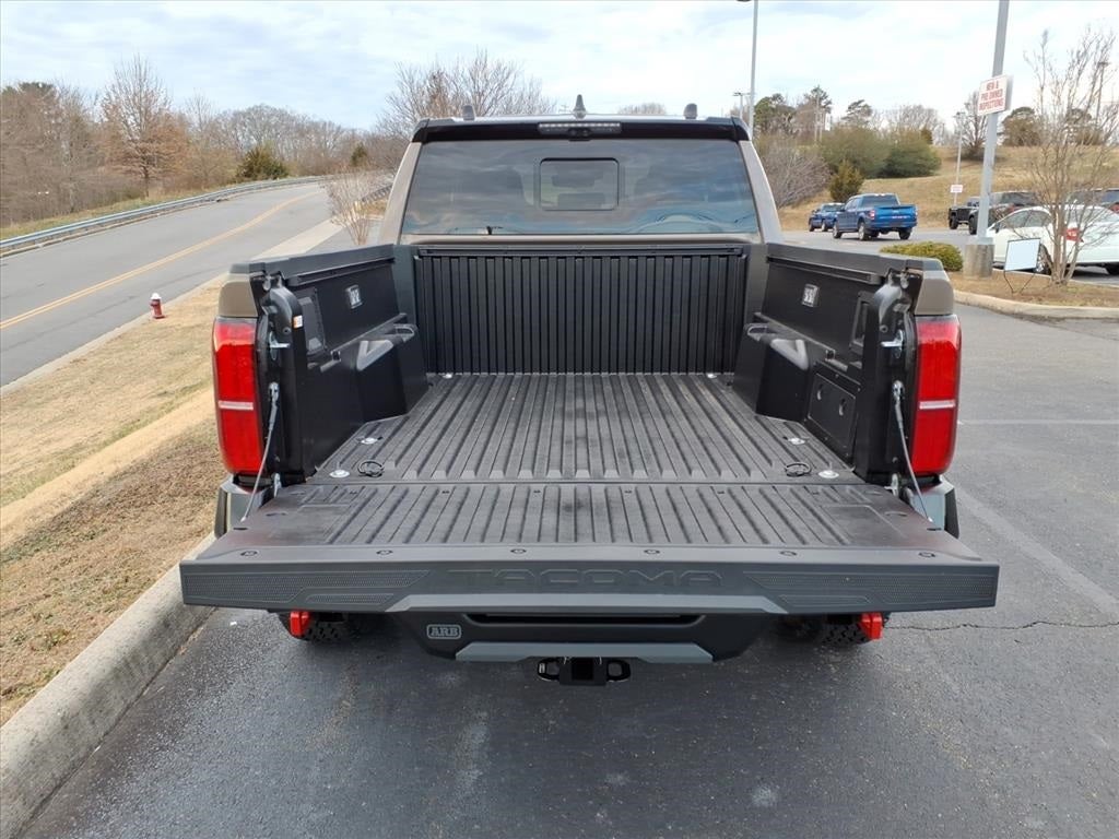 2025 Toyota Tacoma i-FORCE MAX Tacoma TRD Pro