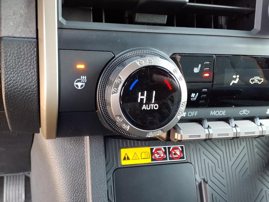 2026 Toyota Tacoma i-FORCE MAX Tacoma Trailhunter