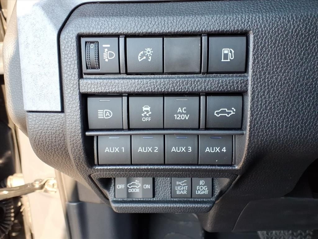 2026 Toyota Tacoma i-FORCE MAX Tacoma Trailhunter