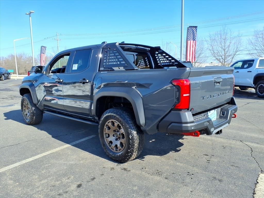 2026 Toyota Tacoma i-FORCE MAX Tacoma Trailhunter