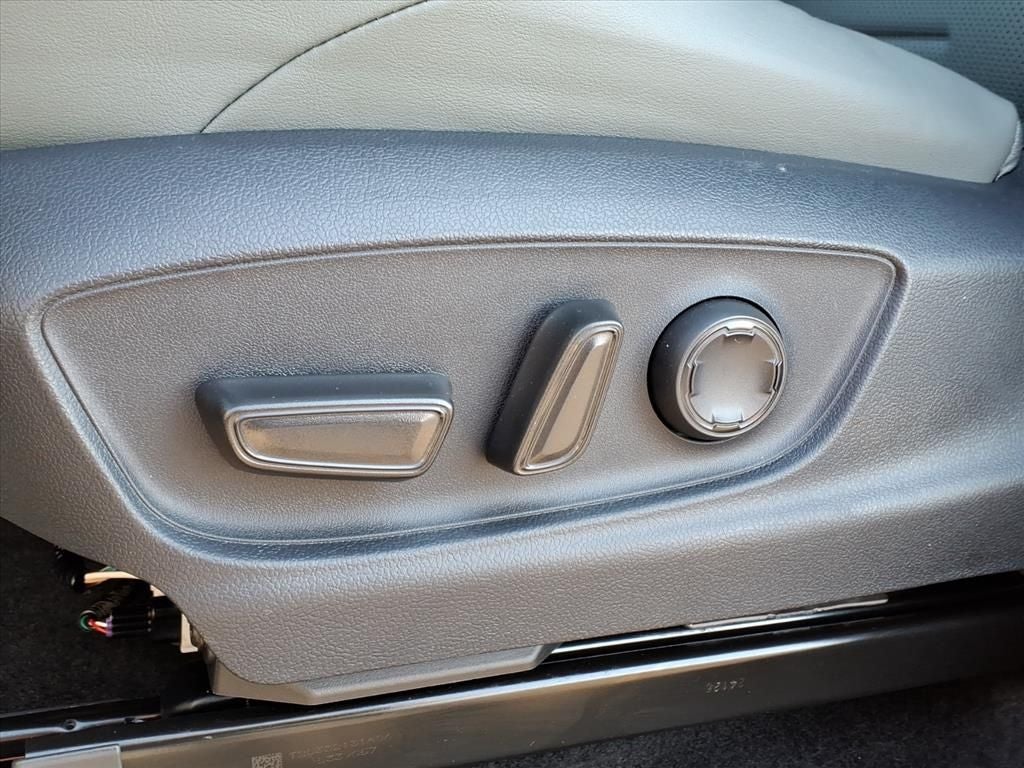 2026 Toyota Tacoma i-FORCE MAX Tacoma Trailhunter